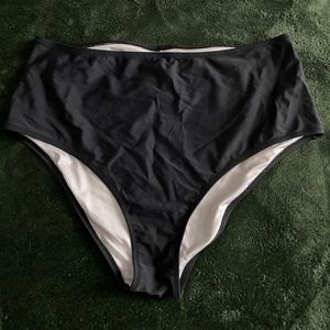 Cupshe swim bottom